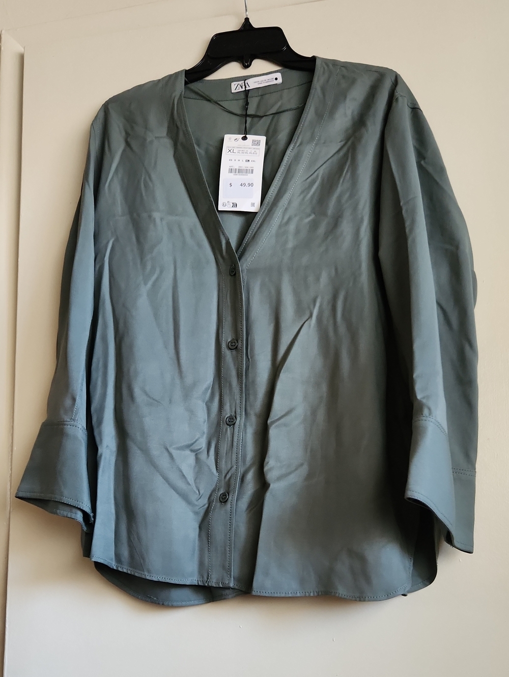 NWT Zara Sage Green Button-Front V-Neck Blouse XL